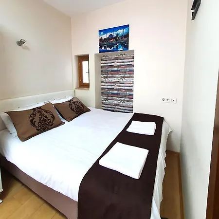 Ariya Yildiz Apart איסטמבול